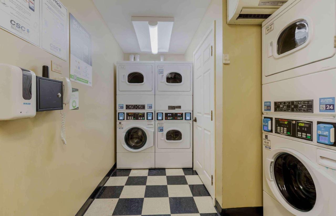 Extended Stay America Suites - Chantilly - Dulles Экстерьер фото