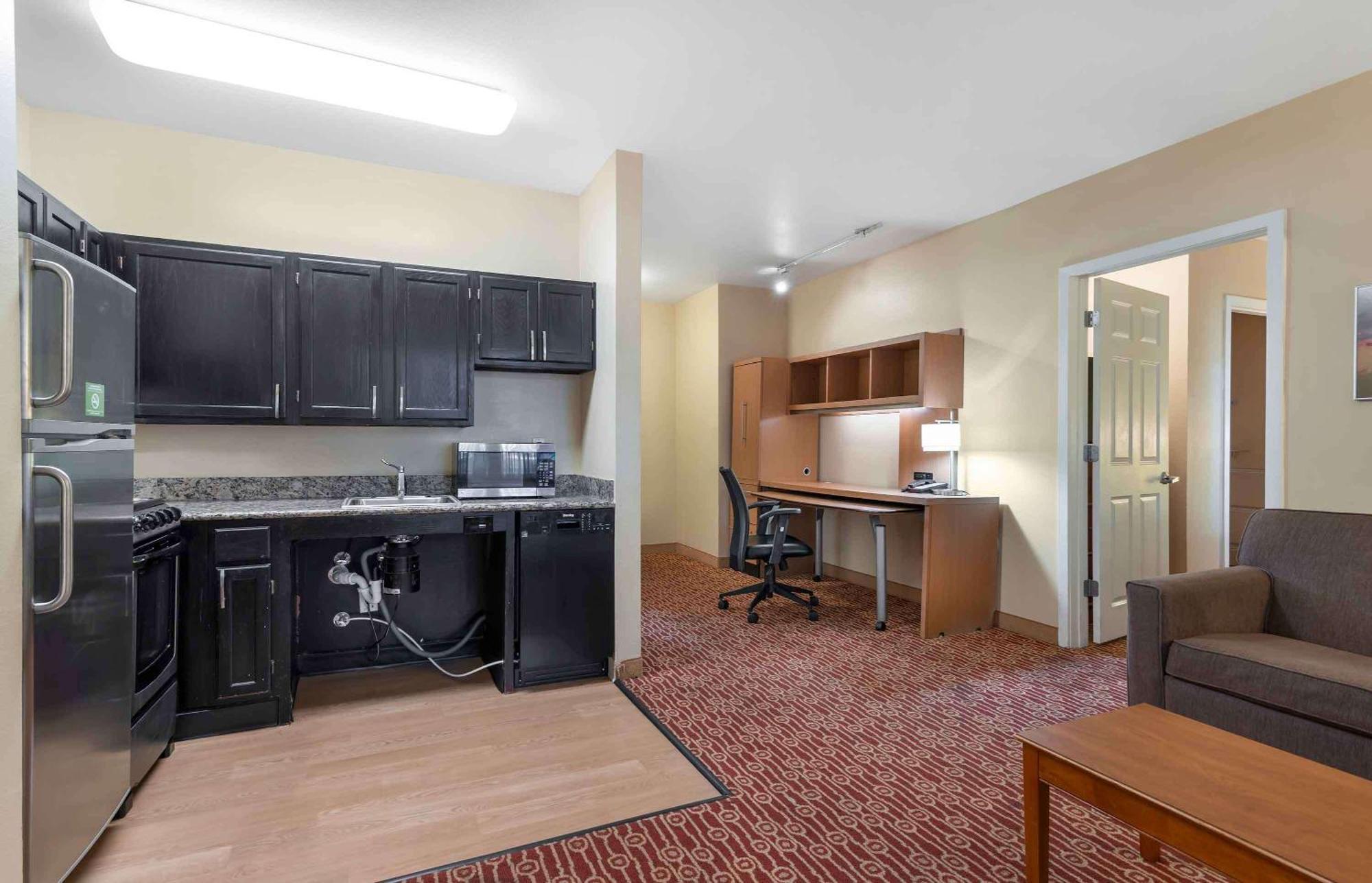 Extended Stay America Suites - Chantilly - Dulles Экстерьер фото